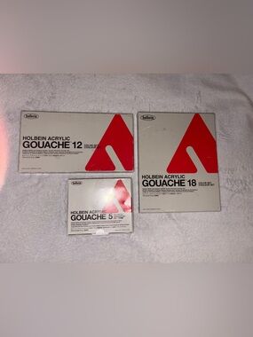 Holbein Acrylic Gouache Sets